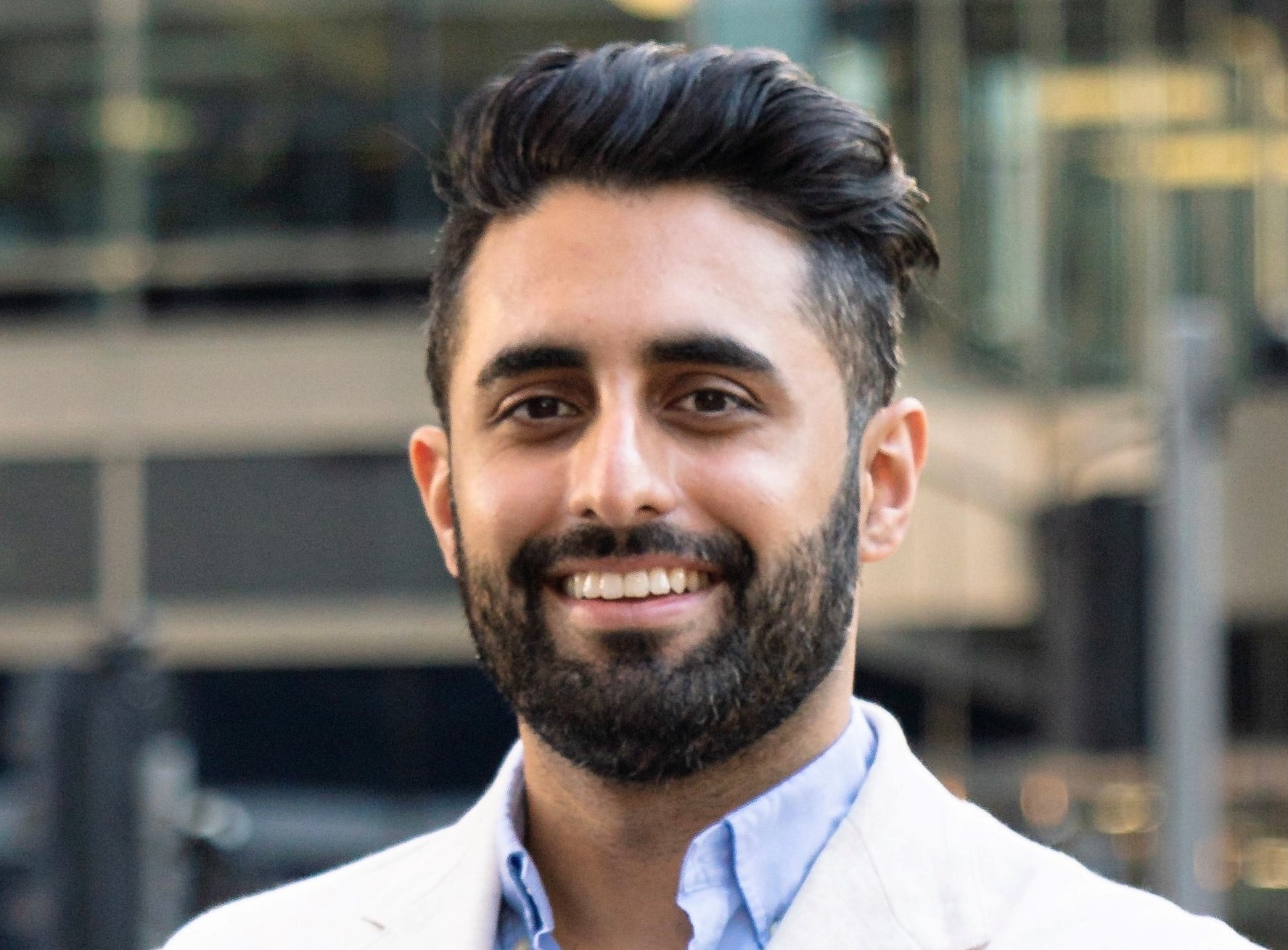 Dentist Dr Hannan Imran